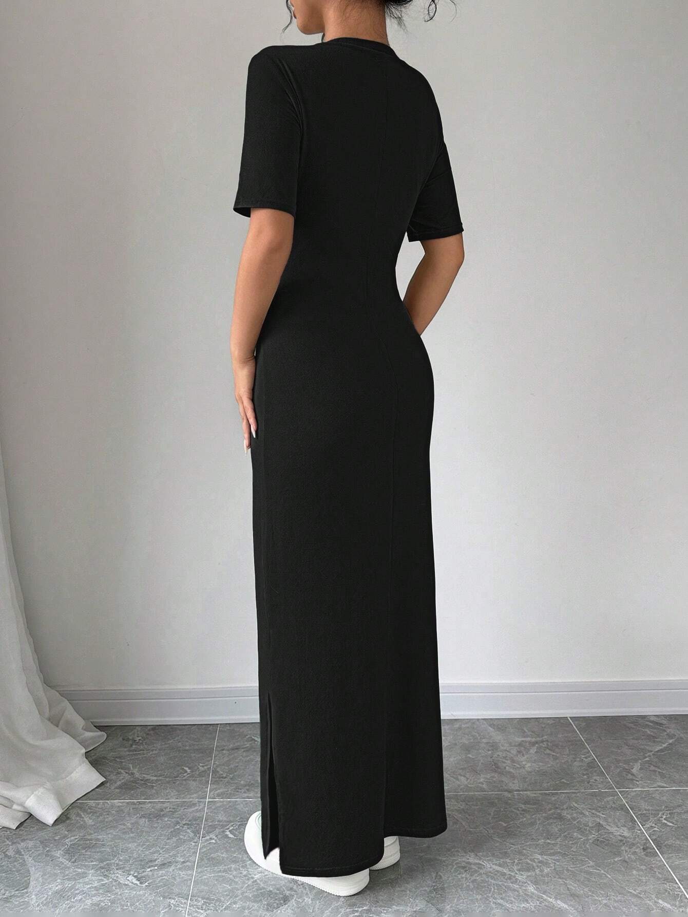 The Parker Ribbed Maxi Dress