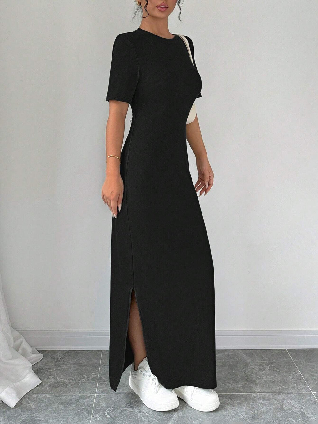 The Parker Ribbed Maxi Dress