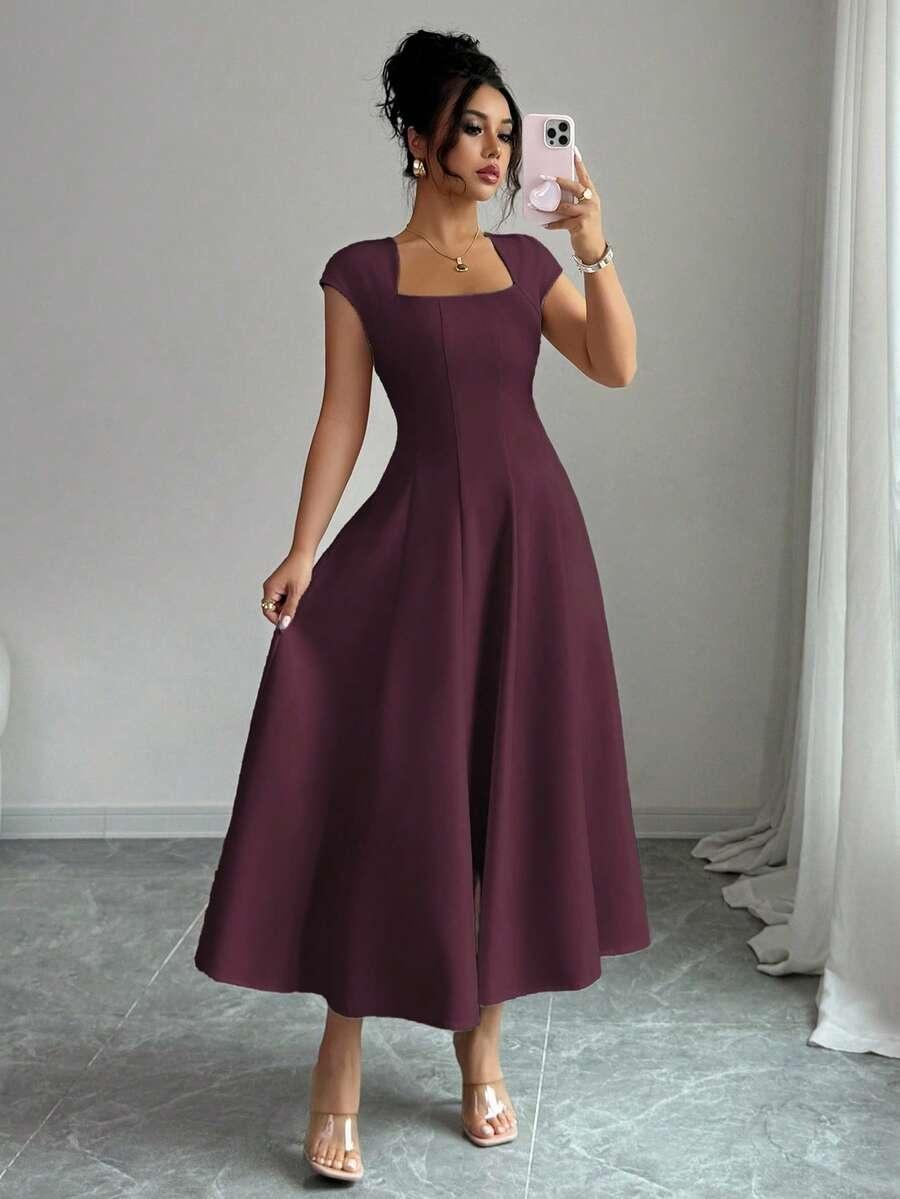 'Romi' Dress | Timeless elegance in a perfect midi cut